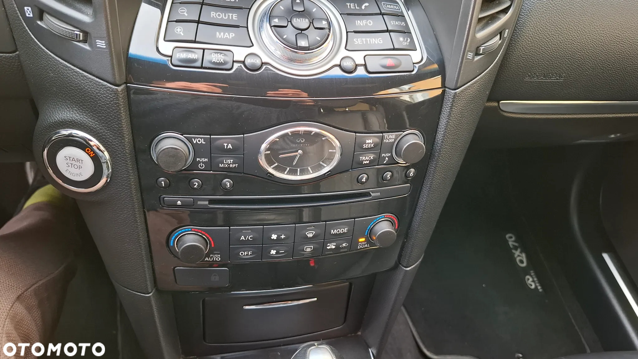 Infiniti FX FX30d S - 23