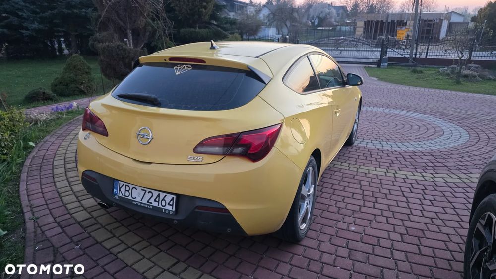 Opel Astra 1.6 Turbo Edition - 7
