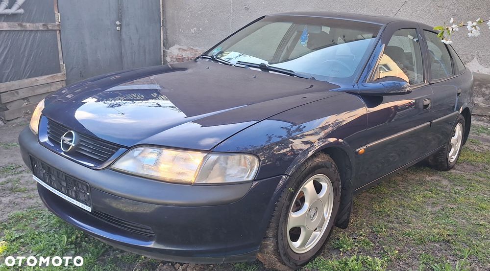 Opel Vectra - 2