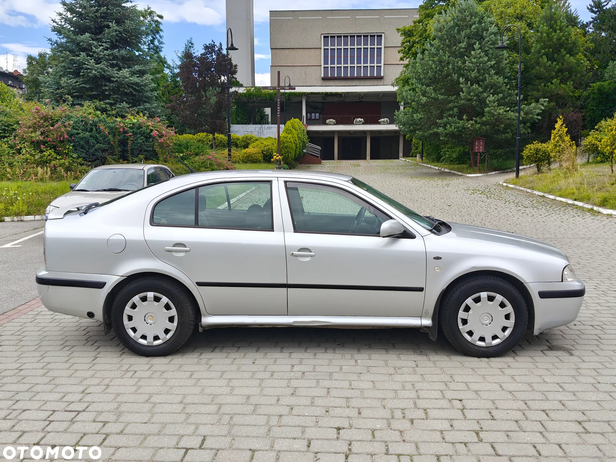 Skoda Octavia 1.4 Ambiente - 10