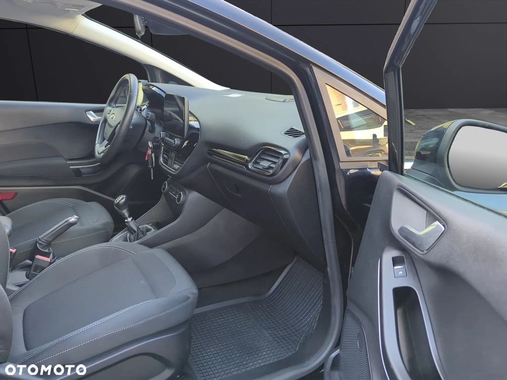 Ford Fiesta 1.0 EcoBoost Titanium - 16