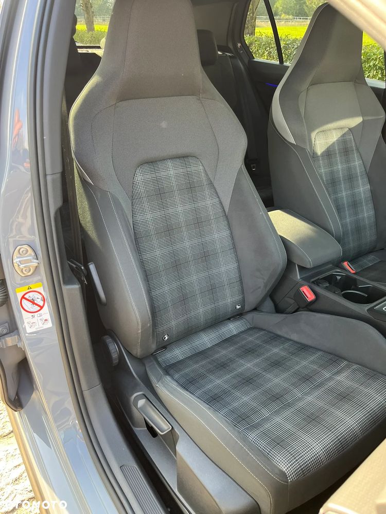 Volkswagen Golf 2.0 TDI GTD DSG - 30