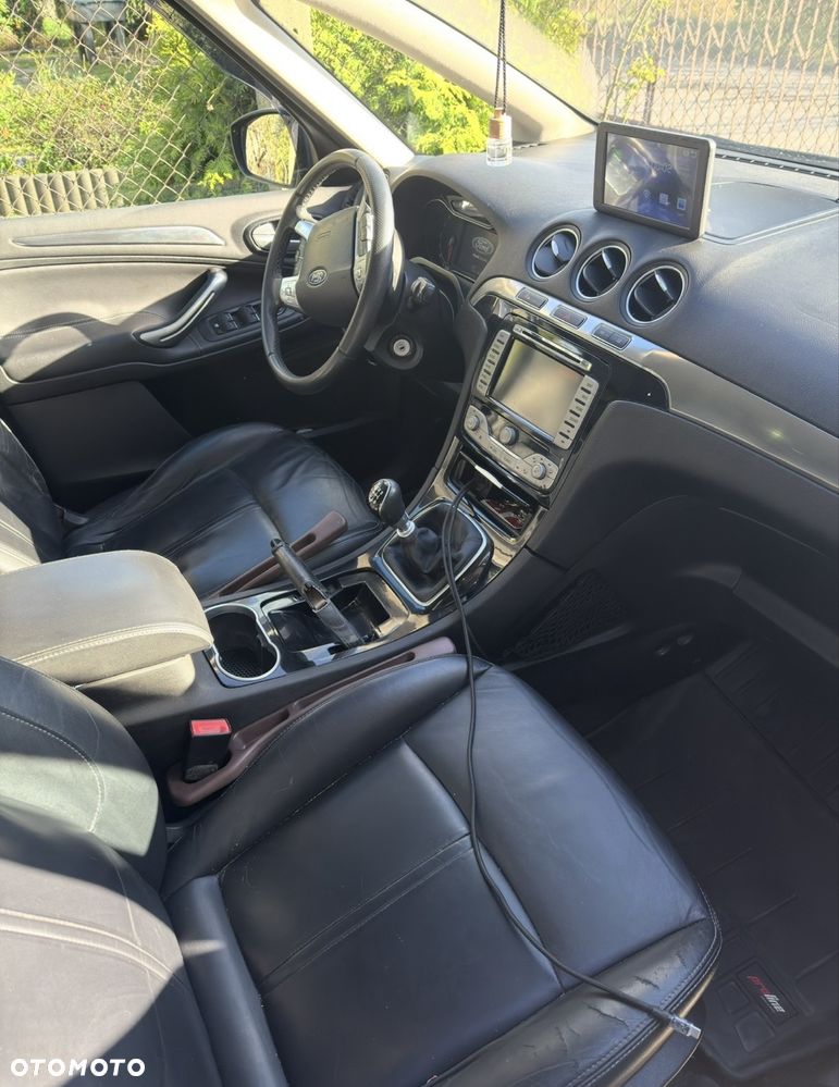 Ford S-Max - 6