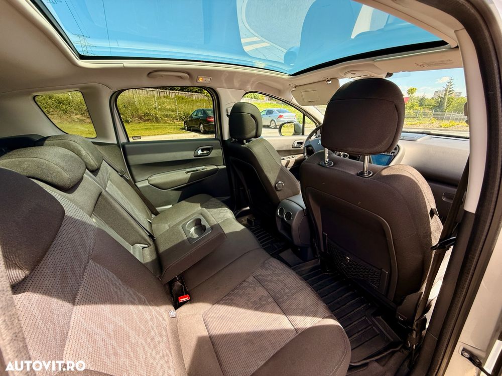 Peugeot 3008 2.0 HDI BVA FAP Premium - 8