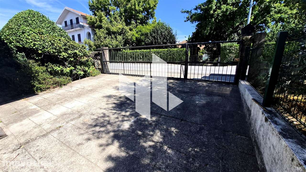 Moradia Isolada T4+1 Venda em Molelos,Tondela - Grande imagem: 4/31