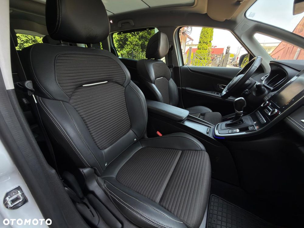 Renault Grand Scenic Gr 1.7 Blue dCi Bose EDC - 15