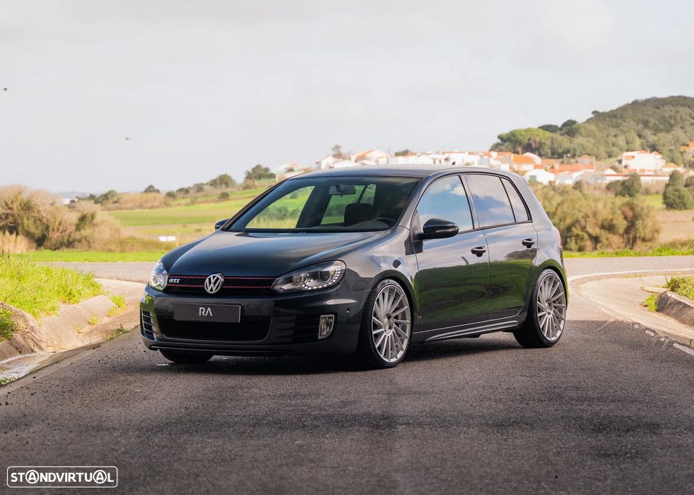 VW Golf 2.0 GTI DSG - 1