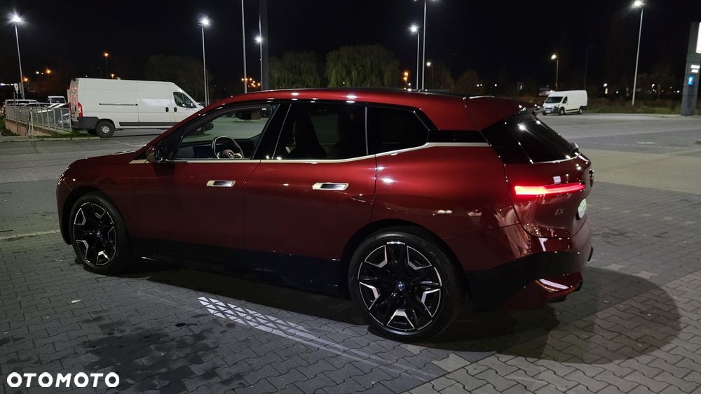 BMW iX xDrive50 111.5kWh Signature - 38