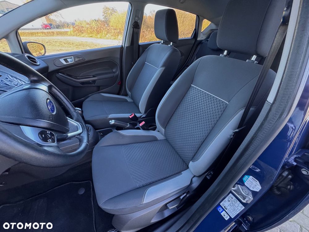 Ford Fiesta 1.0 EcoBoost Titanium - 5