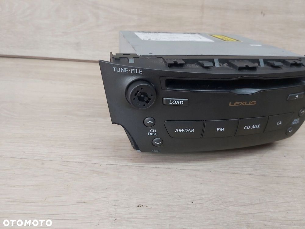 LEXUS IS II 200 220d radio CD odtwarzacz 86120-53B30 - 2