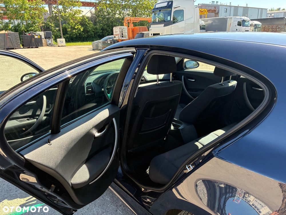 BMW Seria 1 - 9