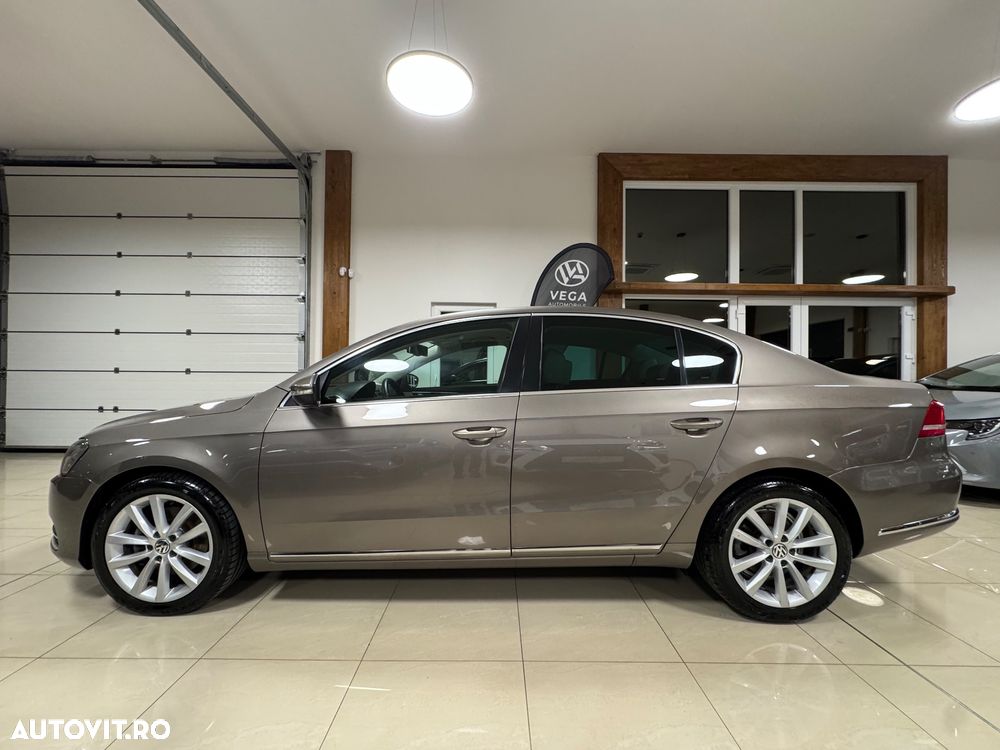 Volkswagen Passat 2.0 TDI Highline - 7