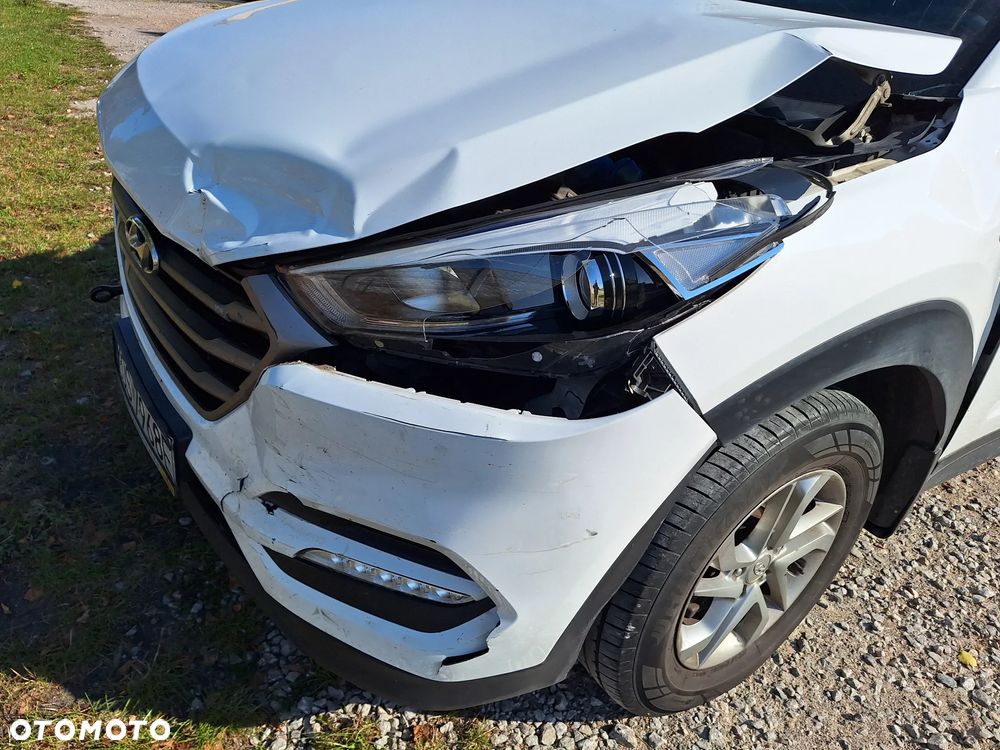 Hyundai Tucson 1.7 CRDI BlueDrive Classic 2WD - 16
