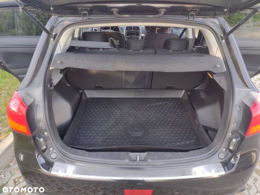 Mitsubishi ASX - 11