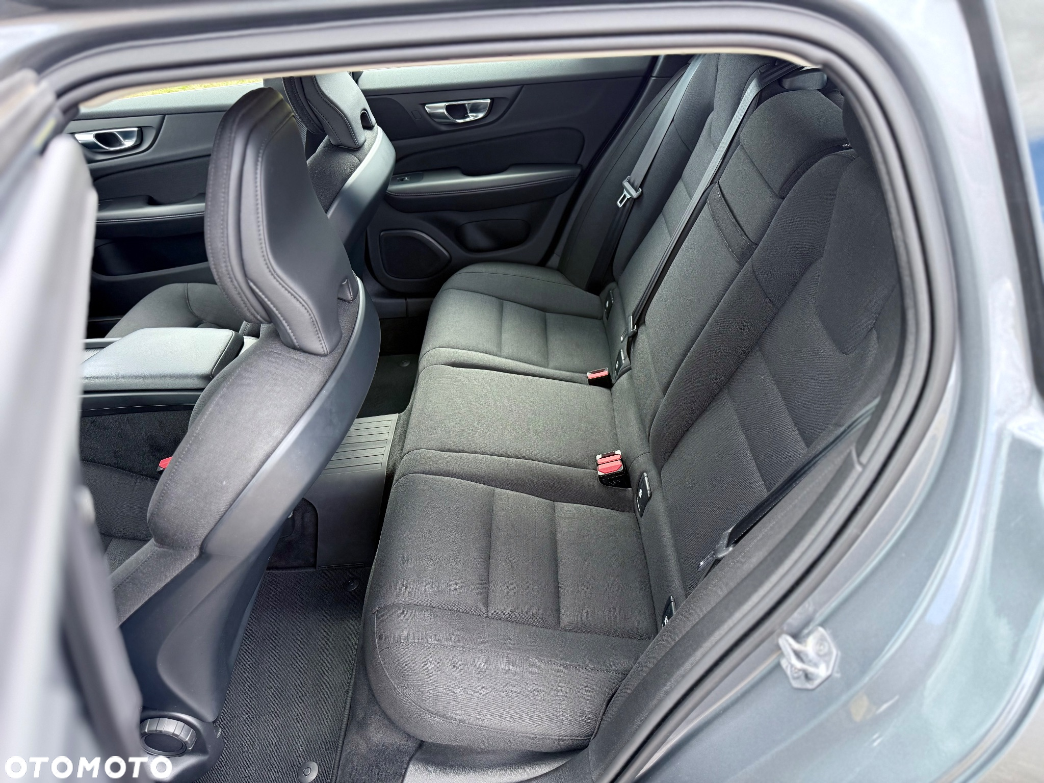 Volvo V60 B4 D Geartronic Momentum - 10