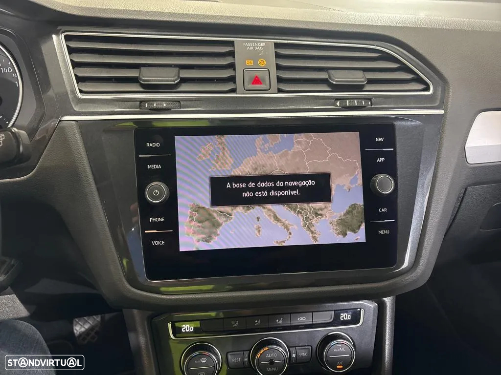 VW Tiguan 1.6 TDI Confortline - 9