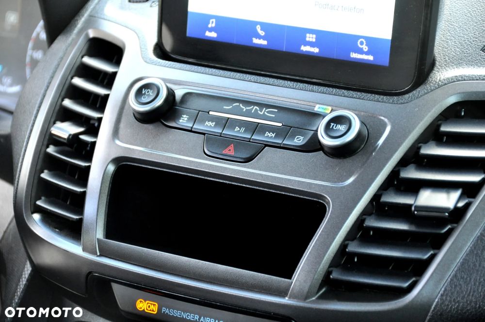 Ford Tourneo Connect 1.5 EcoBlue Titanium - 33