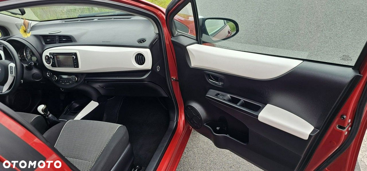 Toyota Yaris - 20