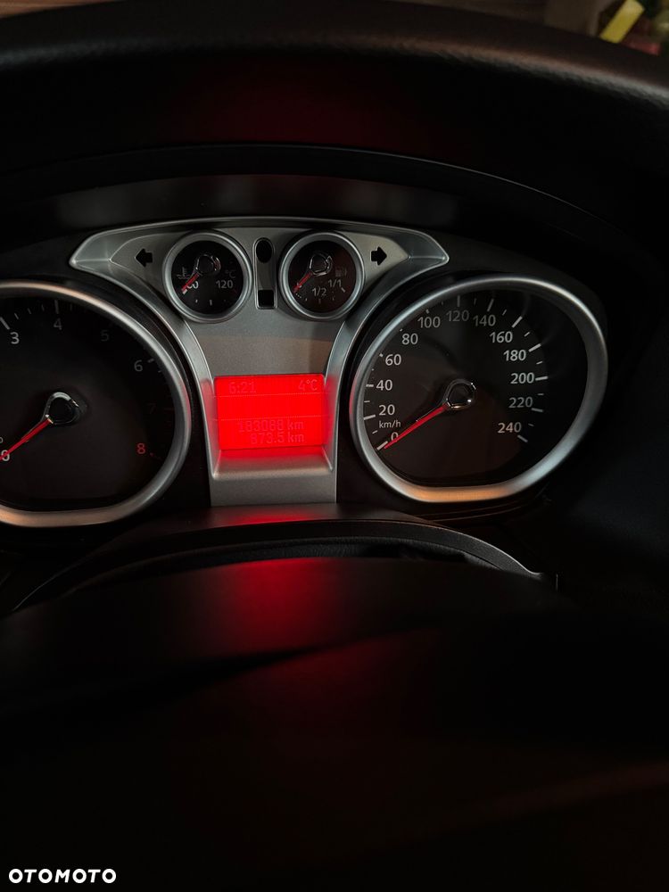 Ford Focus 1.6 Gold X - 8