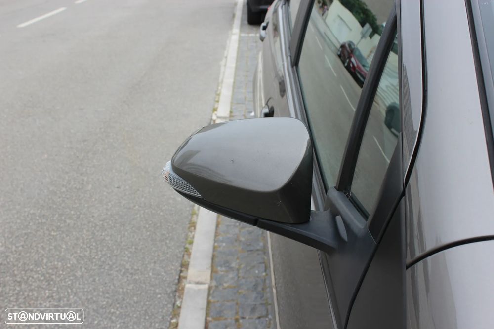 Toyota Yaris 1.0 VVT-i Comfort+P.Style - 6
