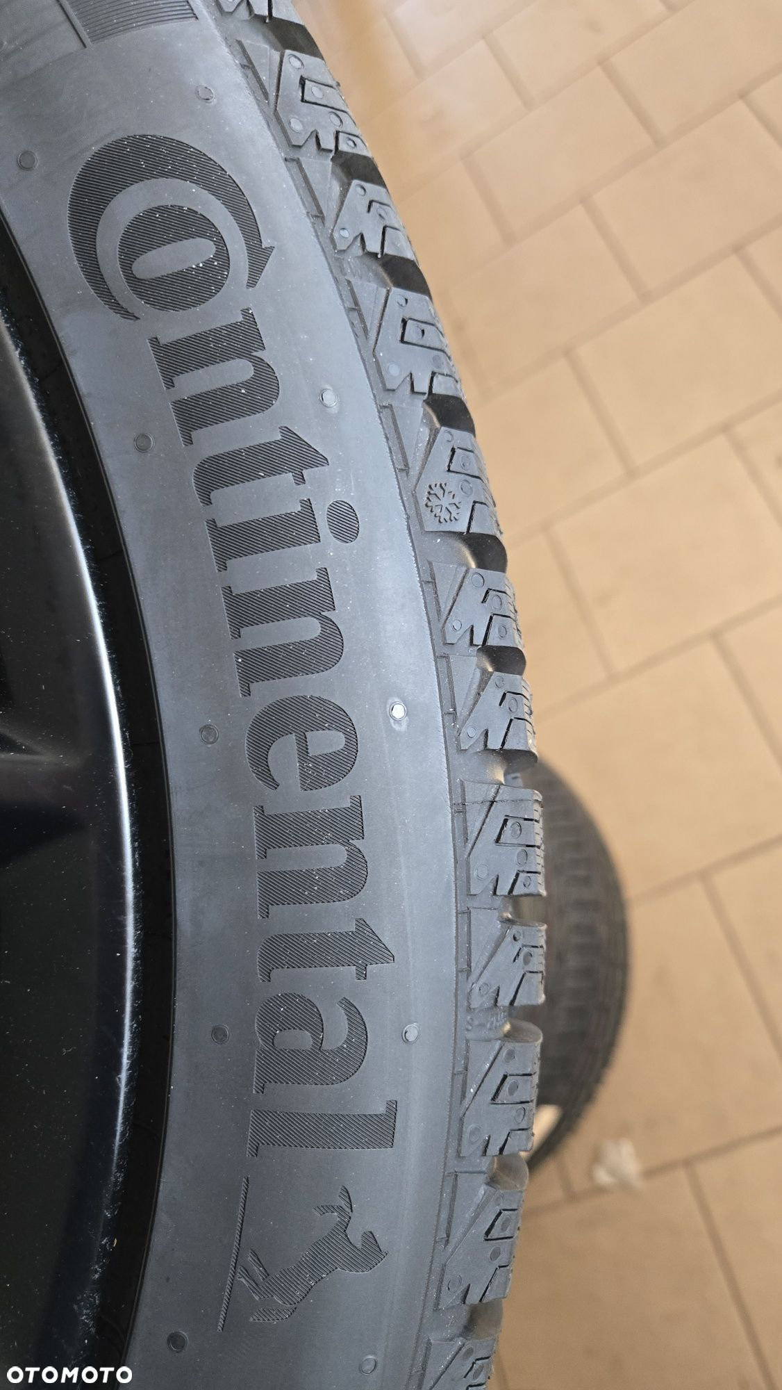 Nowe opony continental 225/ 45r19 VikingContact 7  2021 - 2