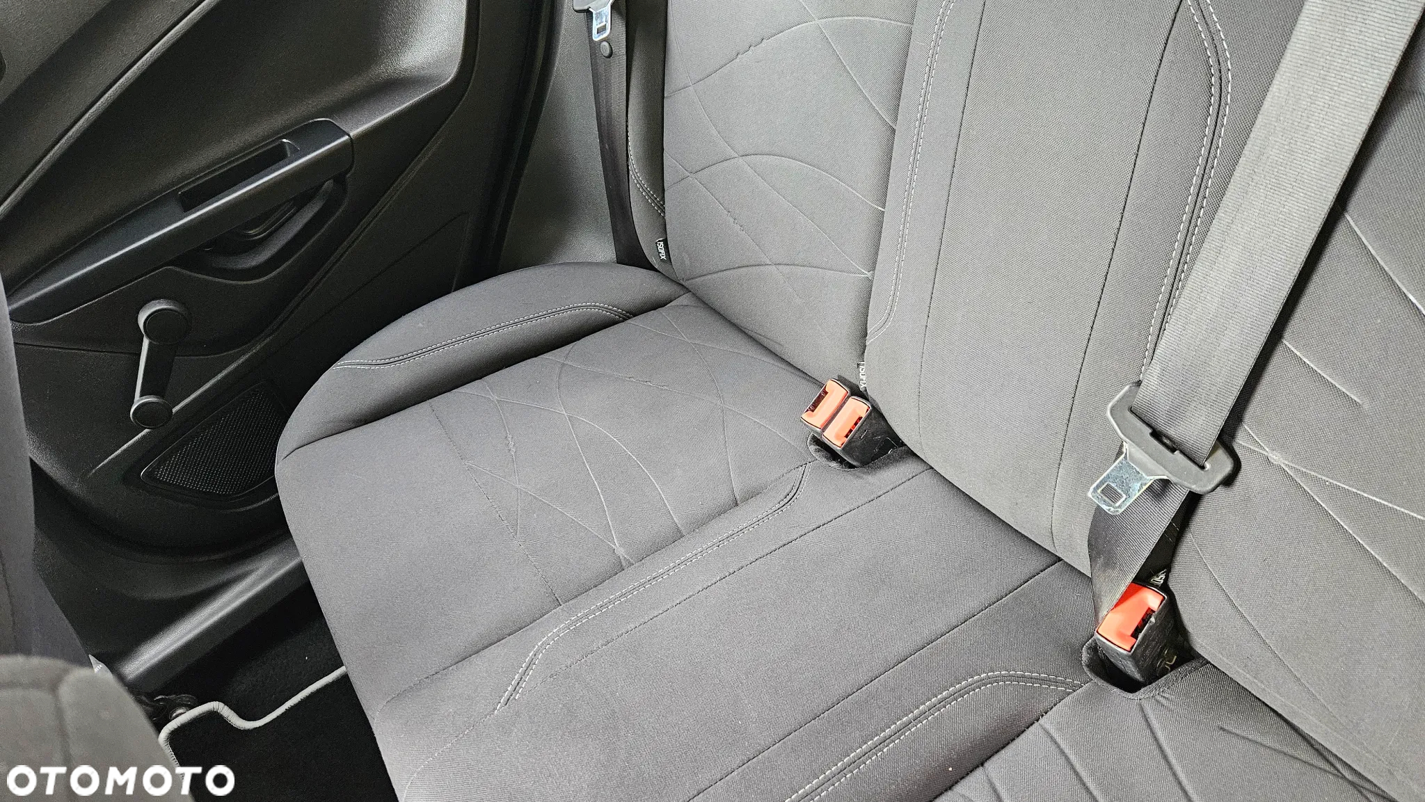 Ford Fiesta 1.0 EcoBoost Trend - 16