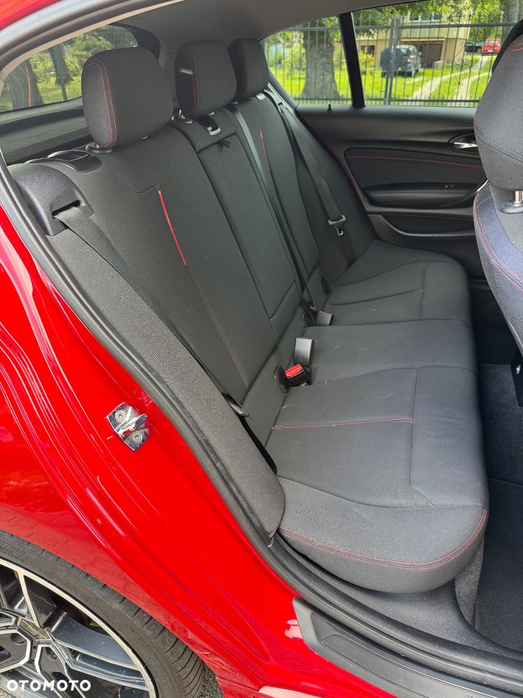BMW Seria 1 118i Sport Line - 12