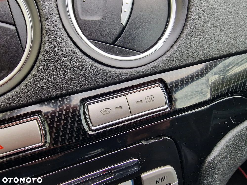 Ford S-Max 2.0 EcoBoost Titanium - 25