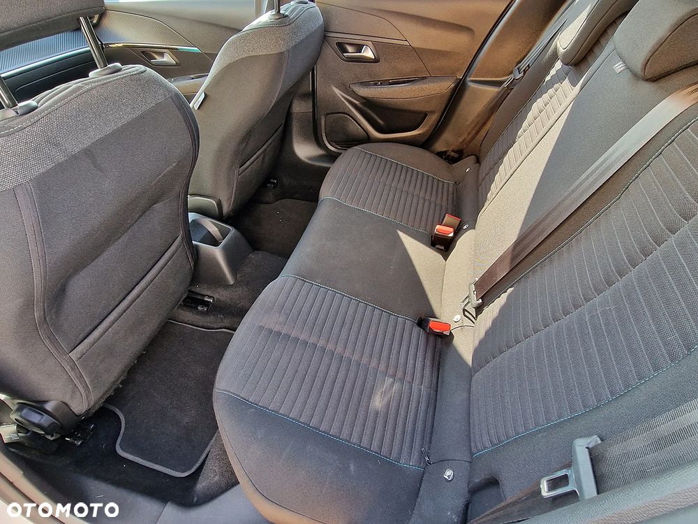 Peugeot 208 1.2 PureTech Style S&S - 10