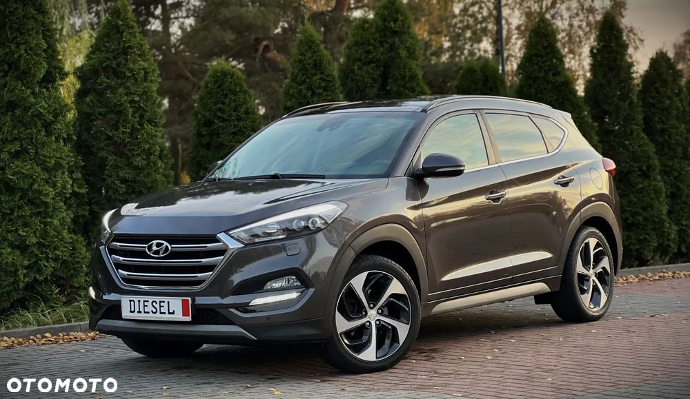Hyundai Tucson 1.7 CRDI BlueDrive TourdePologne 2WD - 14