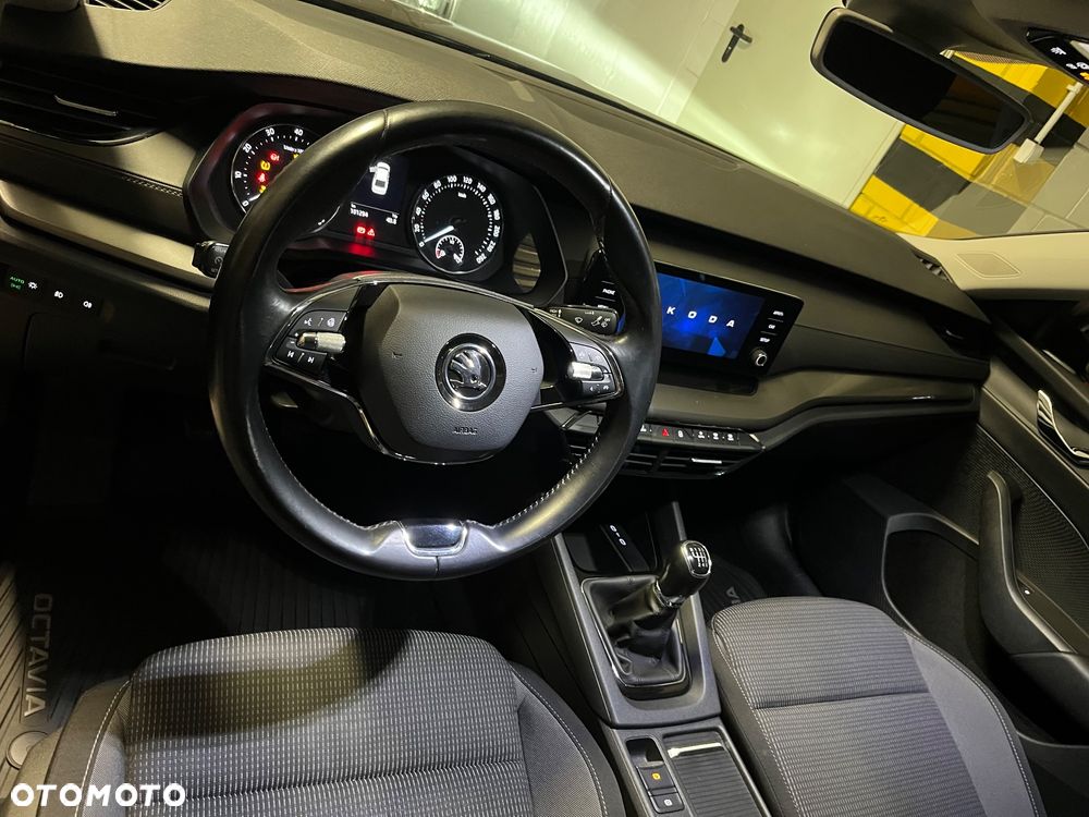 Skoda Octavia 1.0 TSI Ambition - 11