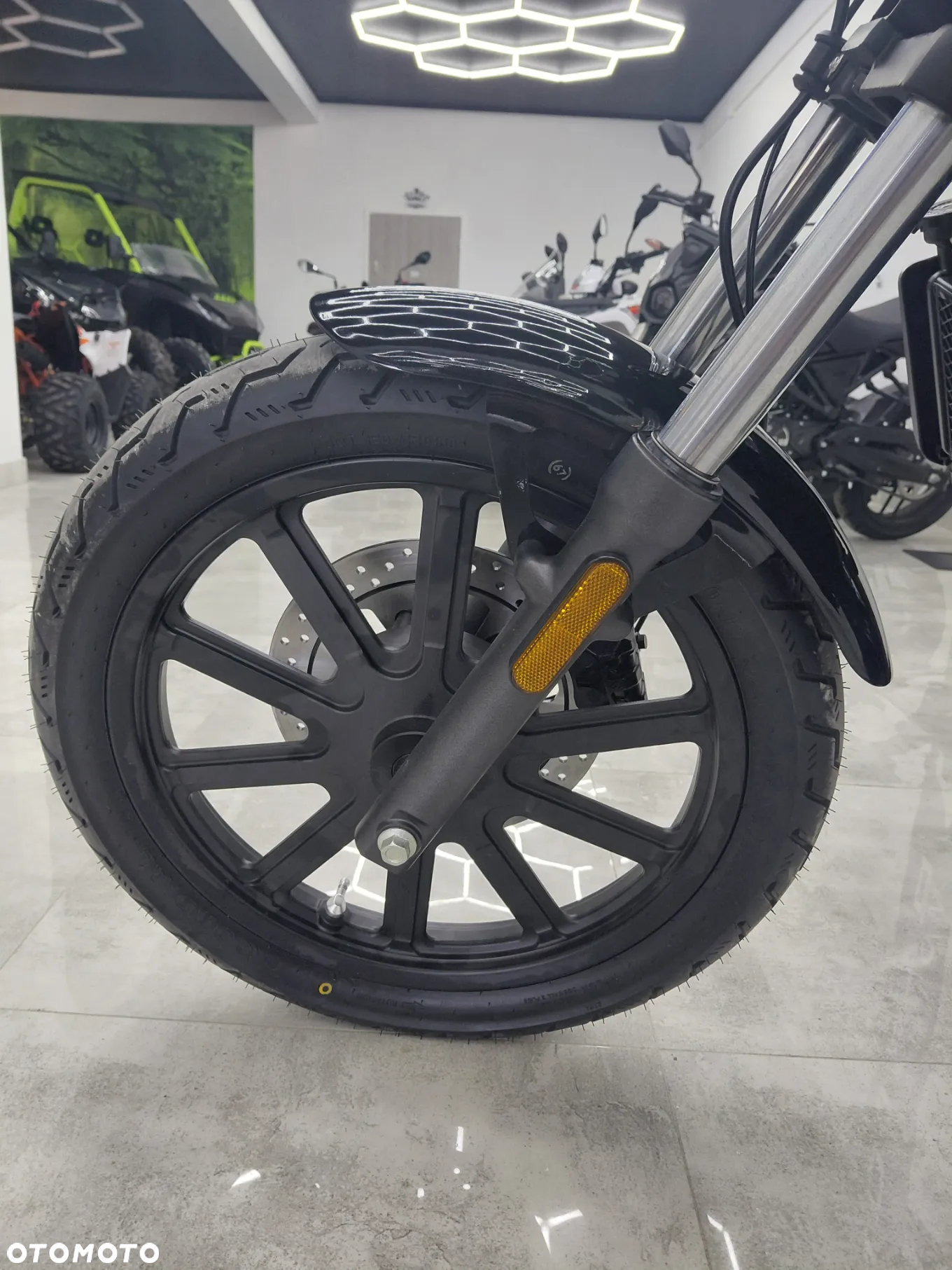 QJMOTOR SRV 125 - 8