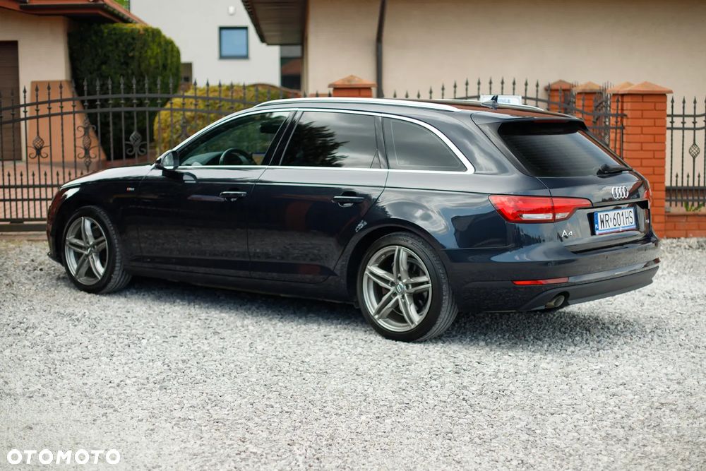 Audi A4 Avant - 11