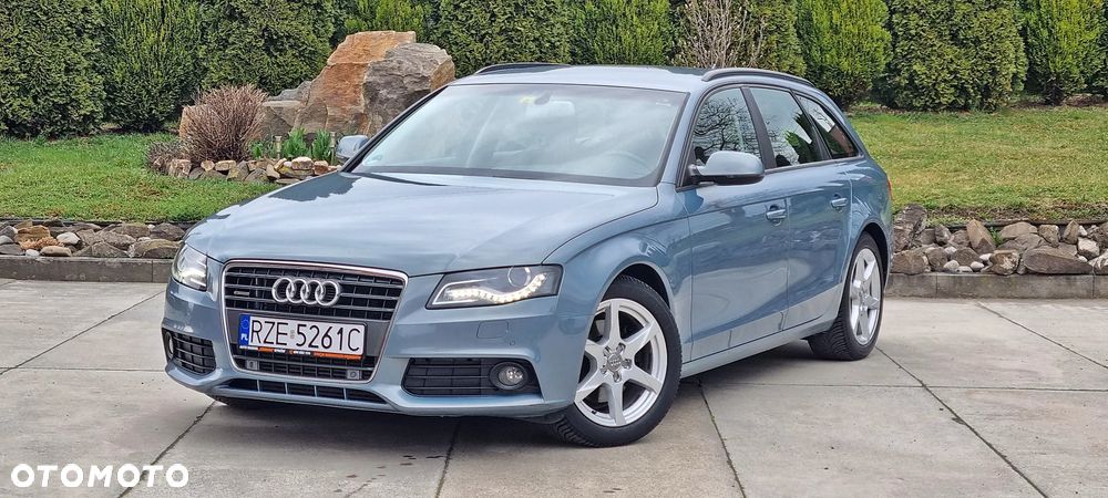 Audi A4 Avant 2.0 TDI DPF quattro Attraction - 12