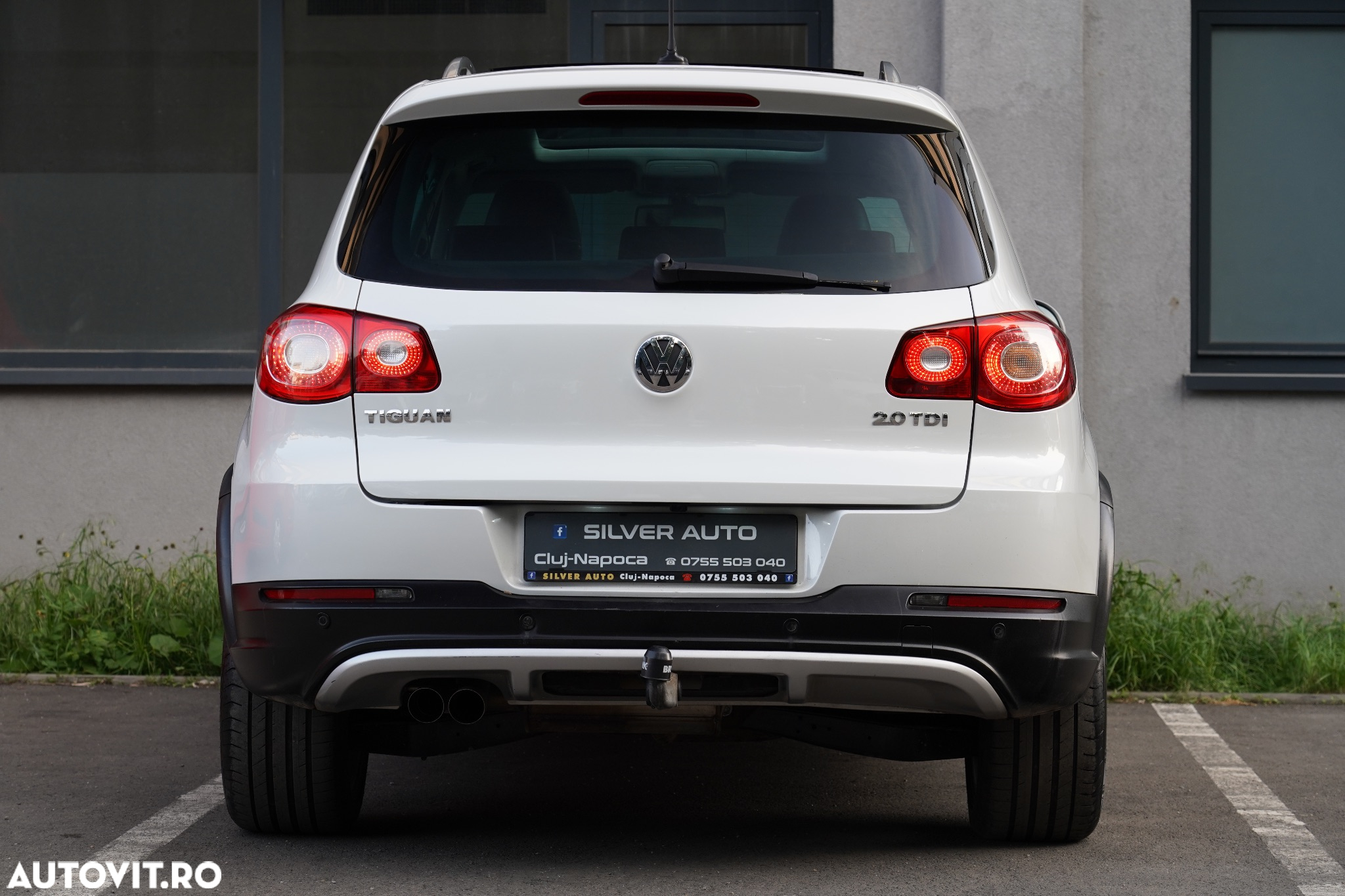 Volkswagen Tiguan 2.0 TDI 4Motion DSG Track & Style - 23
