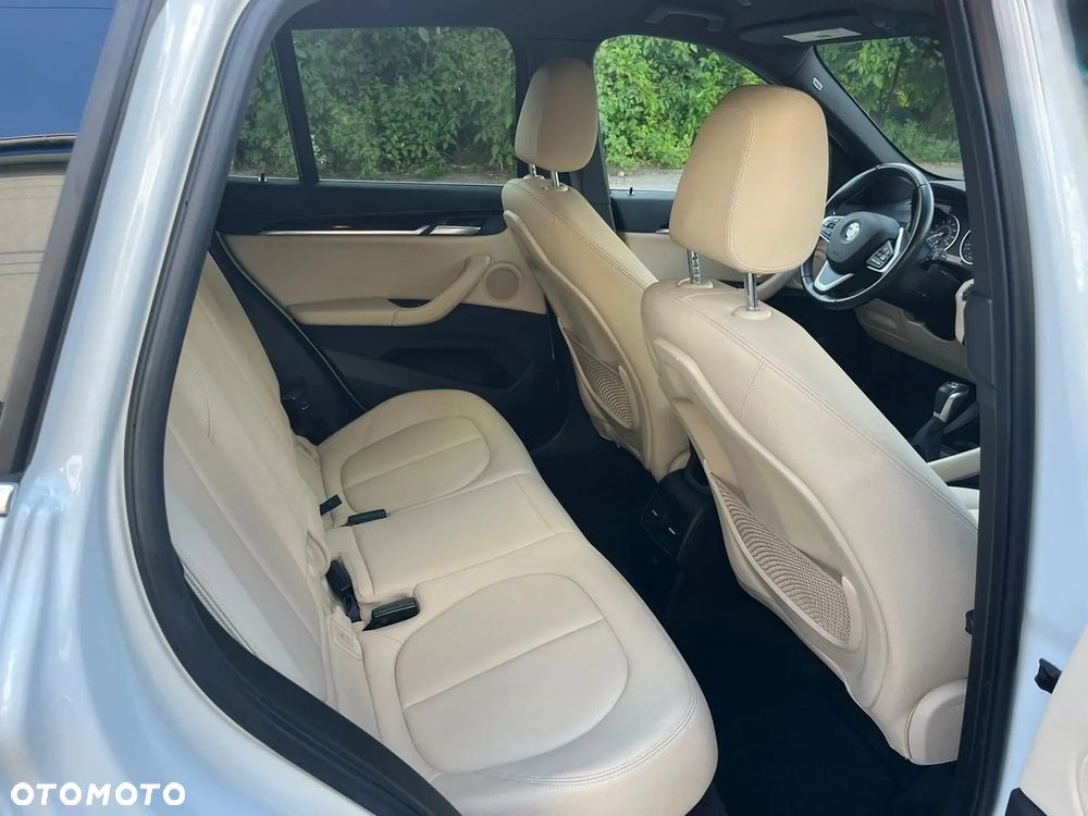 BMW X1 - 19