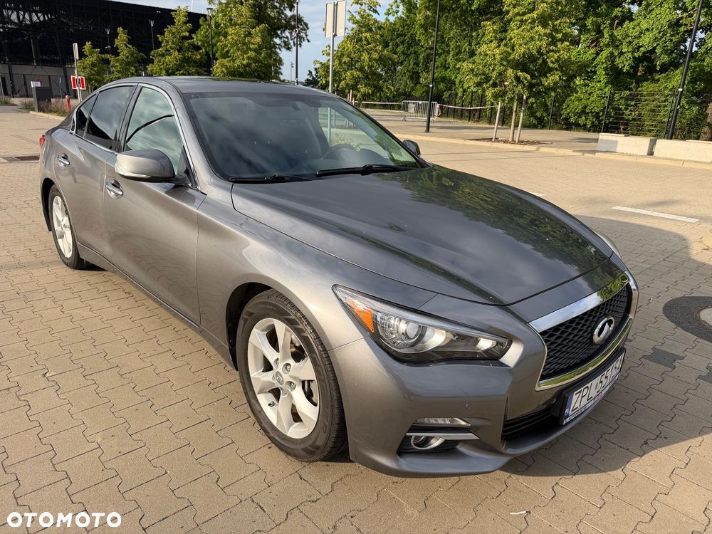 Infiniti Q50 - 11