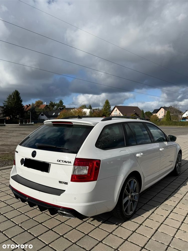 Skoda Octavia 2.0 TDI RS - 2