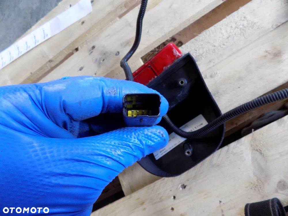 Merlo P 34.7 lampa tył lewa 077453 - 5