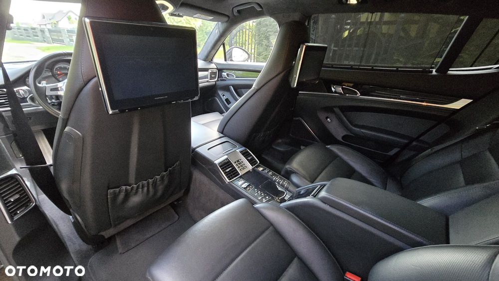 Porsche Panamera Turbo S Executive PDK - 8
