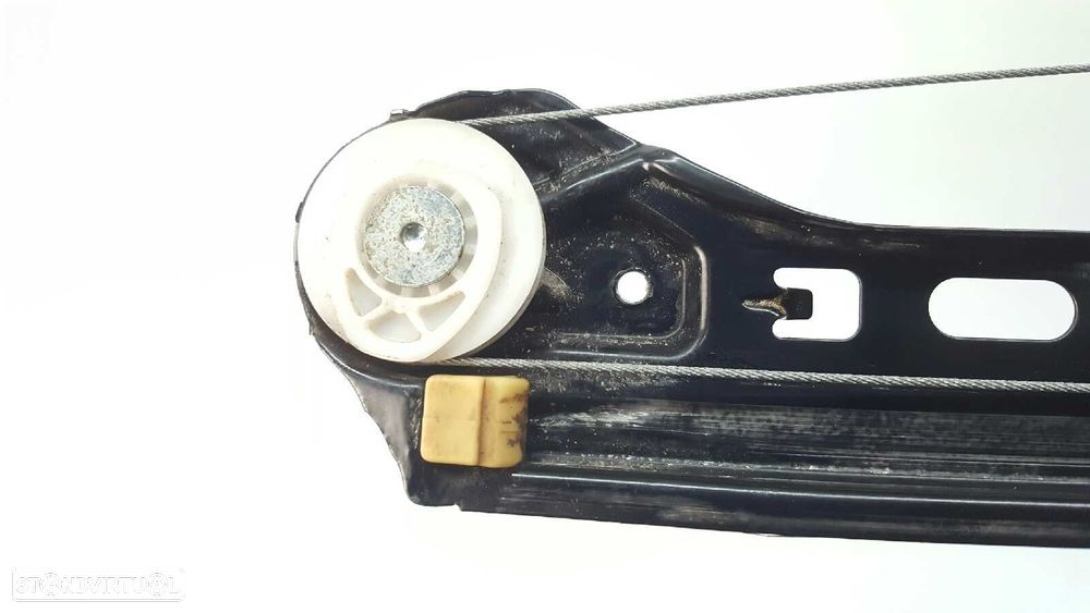 ELEVADOR TRASEIRO ESQUERDO MERCEDES CLASE C (W203) BERLINA 220 CDI (203.006) - 4