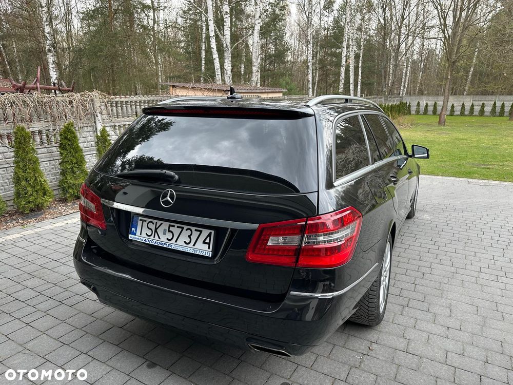 Mercedes-Benz Klasa E 350 CDI DPF 4Matic BlueEFFICIENCY 7G-TRONIC Avantgarde - 14