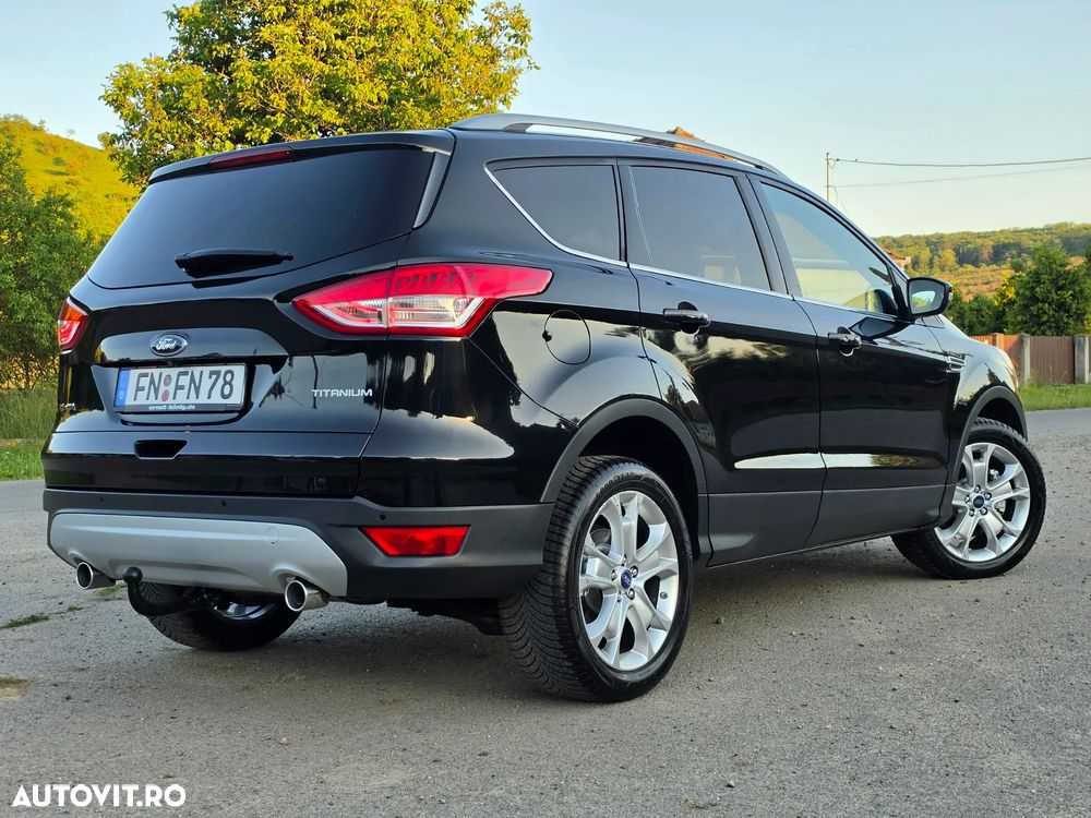 Ford Kuga 2.0 TDCi 4x4 Aut. Titanium - 6