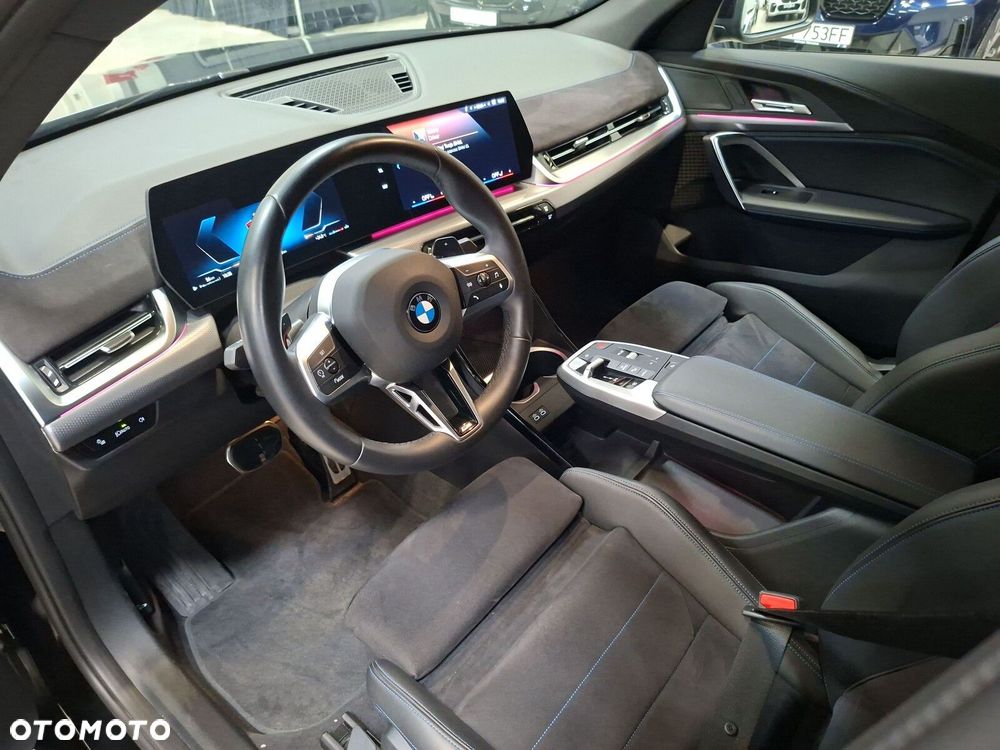 BMW X2 - 11