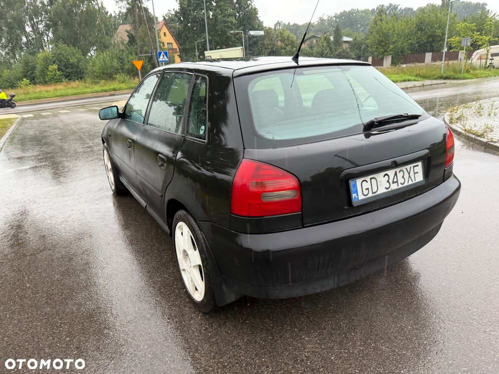 Audi A3 Sportback - 13