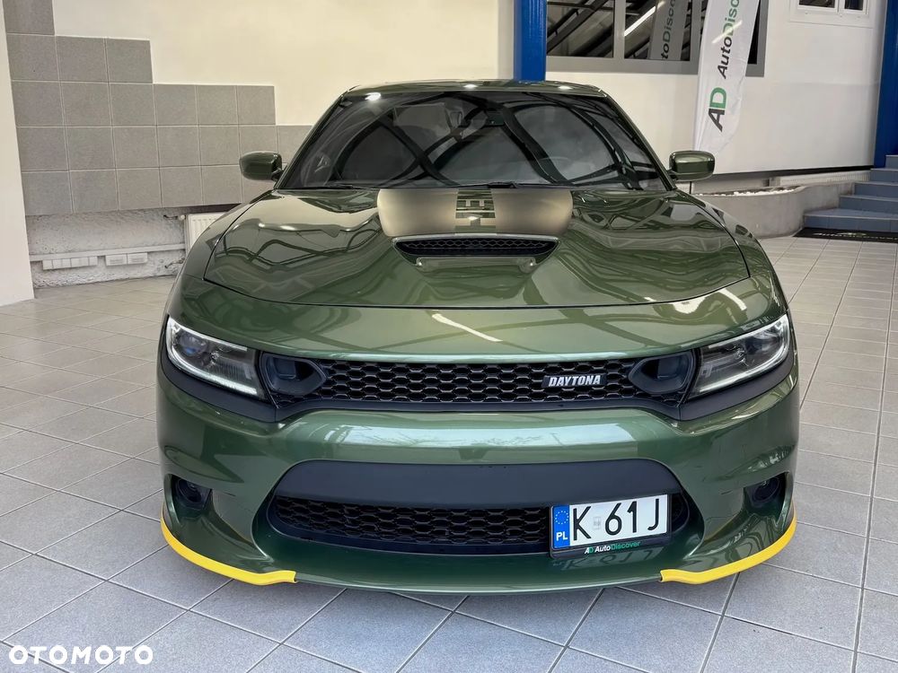 Dodge Charger 6.4 Scat Pack - 10