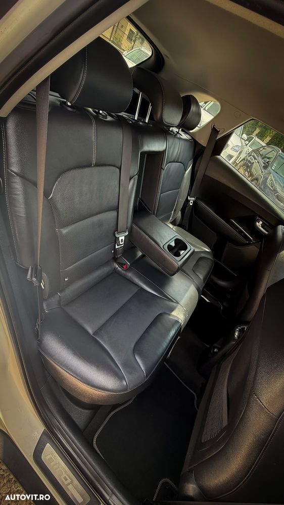 Kia Niro 1.6 GDI 2WD Aut. Edition 7 - 9