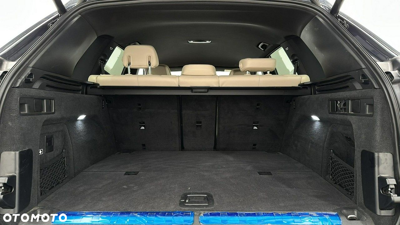 BMW X5 - 12