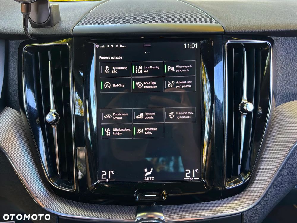 Volvo XC 60 D3 R-Design - 18