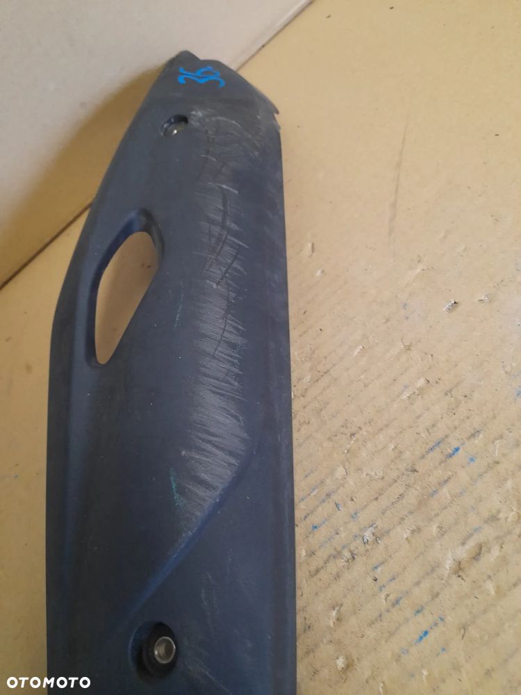 = YAMAHA TRICITY 125 Osłona wydechu tłumika owiewka - 5
